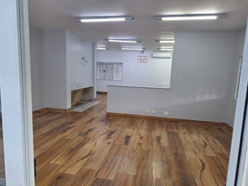 Imóvel com 7 Sala, Quartos e 7 banheiros para Alugar, 601 m² – Pacaembú – São Paulo – SP