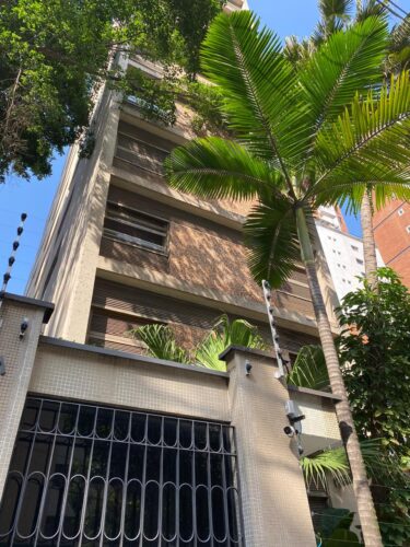 Apartamento, aluguel, 110 m², 3 Quartos e 2 banheiros em Cerqueira Cesar – São Paulo- SP