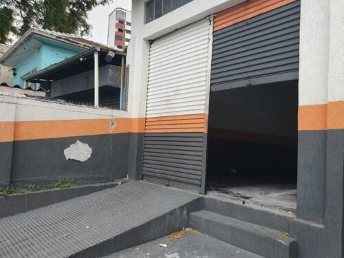 Galpão Comercial, vende, 2 banheiros na Lapa- São Paulo – SP