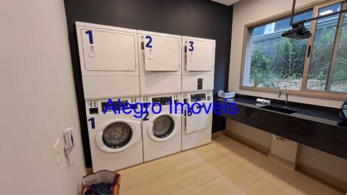 Studio na Vila Madalena, aluga, 100% MOBILIADO, 27m² a passos da Estação do Metrô, São Paulo – SP