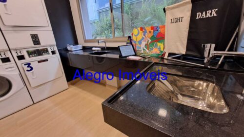 Studio na Vila Madalena, aluga, 100% MOBILIADO, 27m² a passos da Estação do Metrô, São Paulo – SP