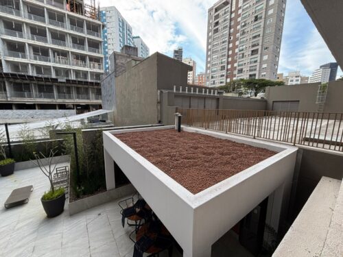 Studio na Vila Madalena, vende, 27m² a passos da Estação do Metrô, São Paulo – SP