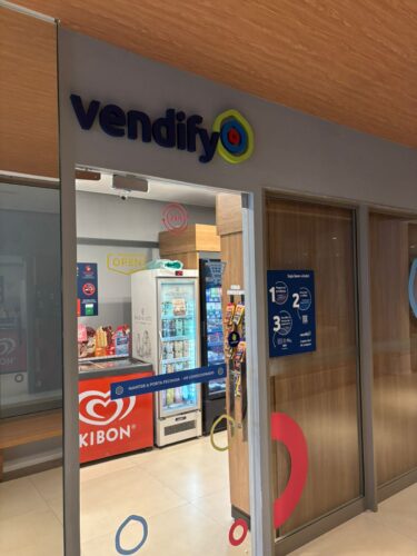 Studio na Vila Madalena, vende, 27m² a passos da Estação do Metrô, São Paulo – SP