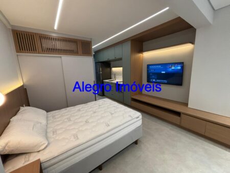 Studio na Vila Madalena, aluga, 100% MOBILIADO, 27m² a passos da Estação do Metrô, São Paulo – SP