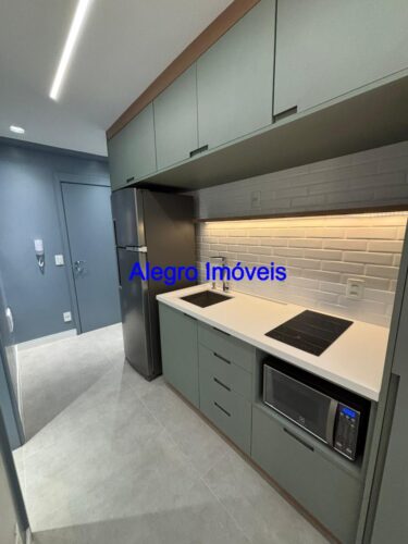 Studio na Vila Madalena, aluga, 100% MOBILIADO, 27m² a passos da Estação do Metrô, São Paulo – SP