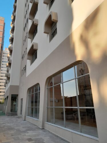 Apartamento, vende, 110m², 3 dorm. sendo 1 suíte, Perdizes, ao lado da PUC.