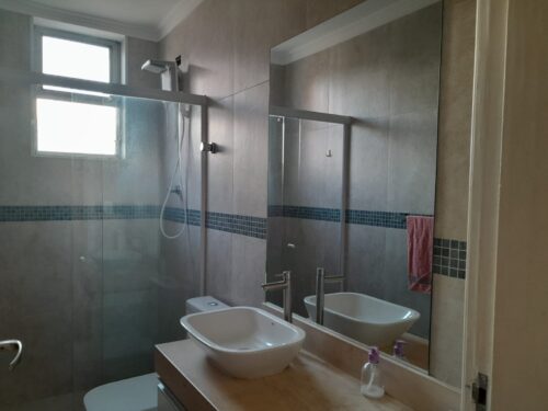 Apartamento, vende, 110m², 3 dorm. sendo 1 suíte, Perdizes, ao lado da PUC.
