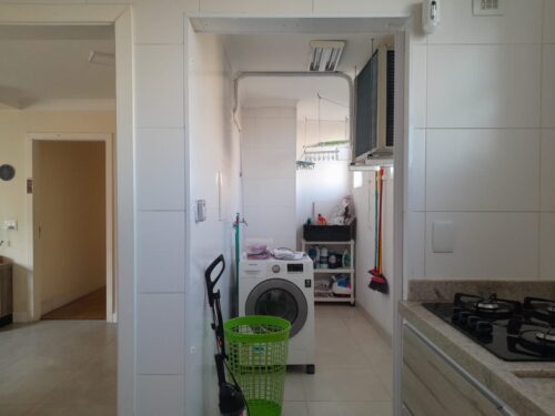 Apartamento, vende, 110m², 3 dorm. sendo 1 suíte, Perdizes, ao lado da PUC.