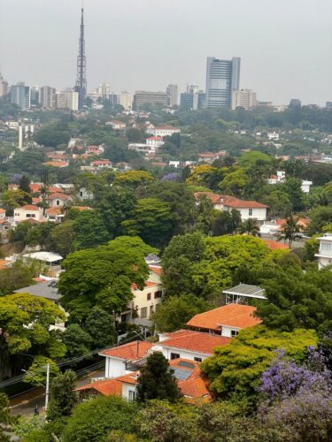 Apartamento, aluga, 200m², 4 dorm., sendo 1 suíte em Perdizes – SP.