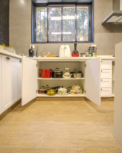 Belíssimo Sobrado, vende e aluga, 410 m², no bairro de Pacaembú em São Paulo – SP