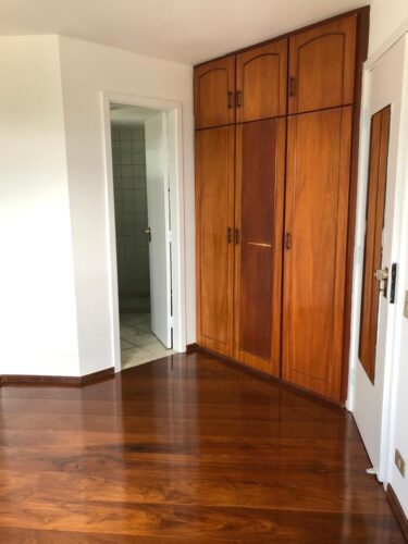 Apartamento, vende ou aluga, 76m², 2 dorm. 1 suíte em Pinheiros – São Paulo – SP