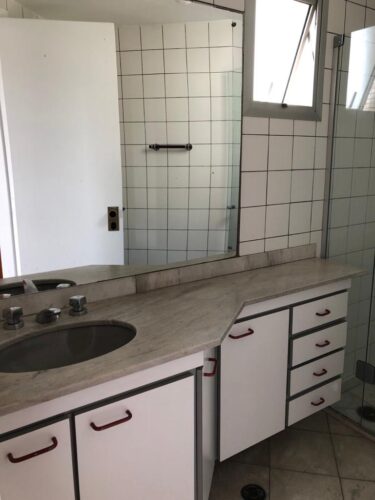 Apartamento, vende ou aluga, 76m², 2 dorm. 1 suíte em Pinheiros – São Paulo – SP
