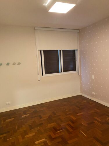 Apartamento com 3 Quartos e 2 banheiros para Alugar, 182 m² por R$ 8.000/Mês