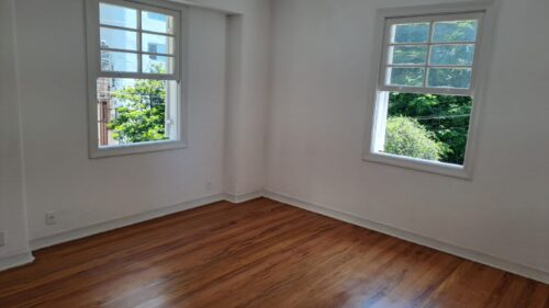 Casa Sobrado, aluga, 235m², 4 dorm., 1 suíte no Pacaembu – São Paulo – SP