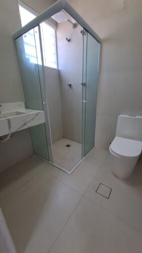 Casa Sobrado, aluga, 235m², 4 dorm., 1 suíte no Pacaembu – São Paulo – SP