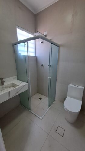 Casa Sobrado, aluga, 235m², 4 dorm., 1 suíte no Pacaembu – São Paulo – SP