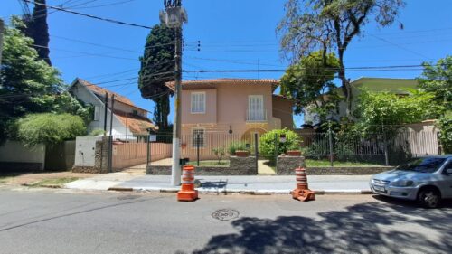 Casa Sobrado, aluga, 235m², 4 dorm., 1 suíte no Pacaembu – São Paulo – SP