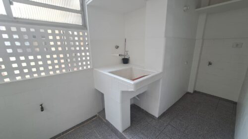 Apartamento com 140 m² e 2 quartos para aluguel em Pinheiros