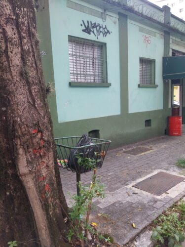 Casa com 100 m² e 2 quartos para aluguel em Pompéia