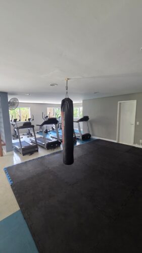 Apartamento com 2 quartos e 75 m² para aluguel em Vila Pompéia