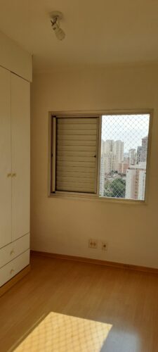 Apartamento com 74 m² e 3 quartos à venda em Vila Pompéia
