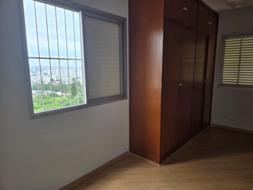 Apartamento com 100 m² e 3 quartos à venda em Alto da Lapa