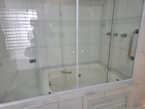 Apartamento com 130 m² e 3 quartos para aluguel, Jardim Paulista