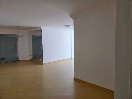 Apartamento com 130 m² e 3 quartos para aluguel, Jardim Paulista