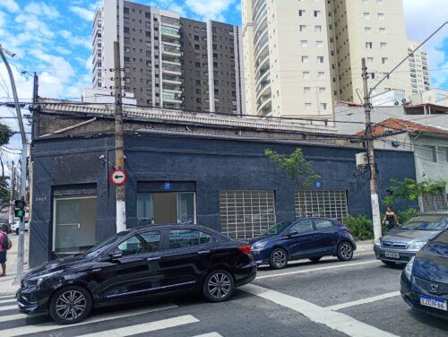 Comercial com 1 sala, 3 banheiros e copa, com 100 m² para aluguel na Lapa
