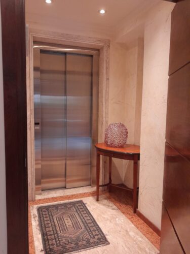 Apartamento com 180 m² e 4 quartos, 3 suítes à venda em Perdizes