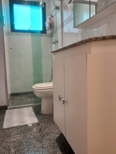 Apartamento com 180 m² e 4 quartos, 3 suítes à venda em Perdizes