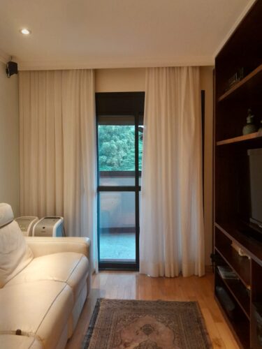 Apartamento com 180 m² e 4 quartos, 3 suítes à venda em Perdizes
