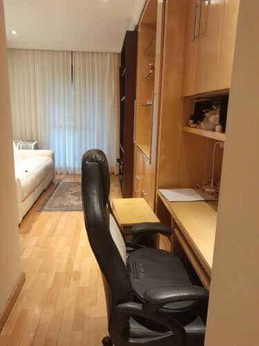 Apartamento com 180 m² e 4 quartos, 3 suítes à venda em Perdizes