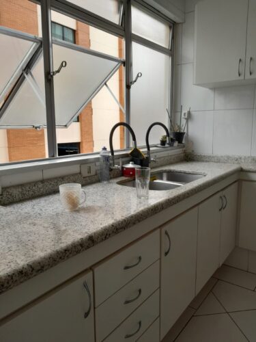 Apartamento com 3 quartos, 130 m² à venda em Perdizes