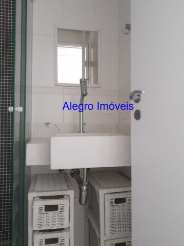 Apartamento com 2 Quartos e 2 banheiros, locação e Venda, 60 m² por R$ 3.750,00 ou R$ 810.000,00