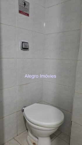 Comercial, 1 salão de 175 m² mais 3 banheiros, sala e Mezanino total de 175m², aluguel em Perdizes