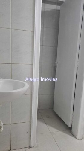Comercial, 1 salão de 175 m² mais 3 banheiros, sala e Mezanino total de 175m², aluguel em Perdizes