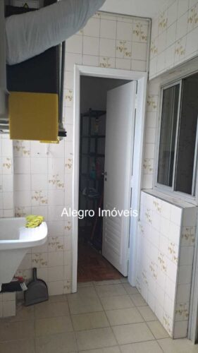 Apartamento com 3 quartos e 136 m² em aluguel, Perdizes