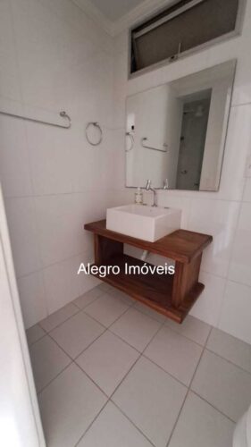 Apartamento com 3 quartos e 136 m² em aluguel, Perdizes