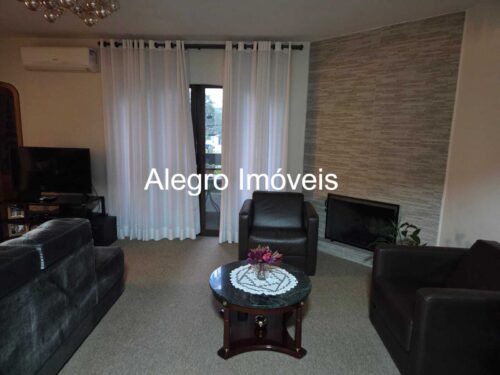Apartamento com 4 Suítes e 5 banheiros à Venda, 225 m² por R$ 2.300.000