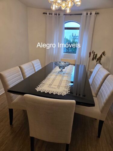 Apartamento com 4 Suítes e 5 banheiros à Venda, 225 m² por R$ 2.300.000