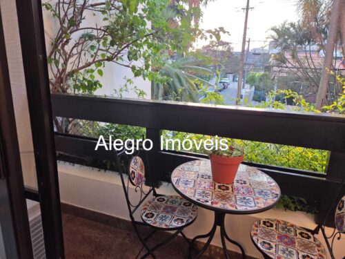 Apartamento com 4 Suítes e 5 banheiros à Venda, 225 m² por R$ 2.300.000
