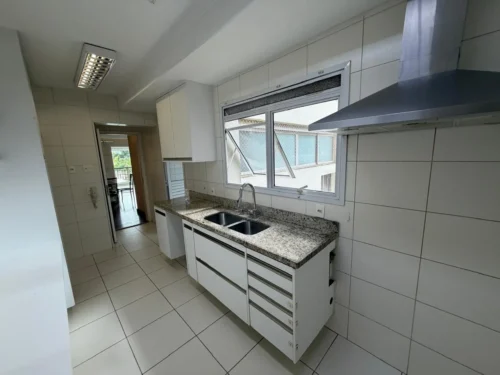 Apartamento com 170 m² e 3 suítes à venda e aluguel em Água Branca