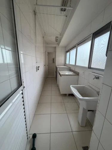 Apartamento com 170 m² e 3 suítes à venda e aluguel em Água Branca
