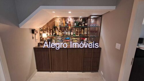 Casa sobrado com 3 suítes, 800 m², 4 vagas excelente localização em São Paulo – SP