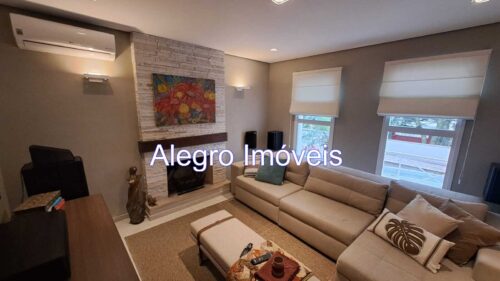 Casa sobrado com 3 suítes, 800 m², 4 vagas excelente localização em São Paulo – SP
