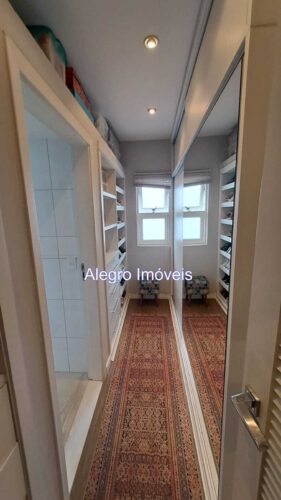 Casa sobrado com 3 suítes, 800 m², 4 vagas excelente localização em São Paulo – SP