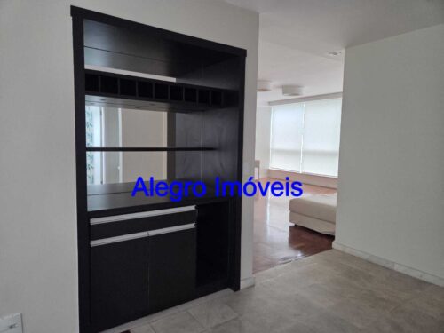 Apartamento de 182 m² com 3 quartos para aluguel em Pacaembu
