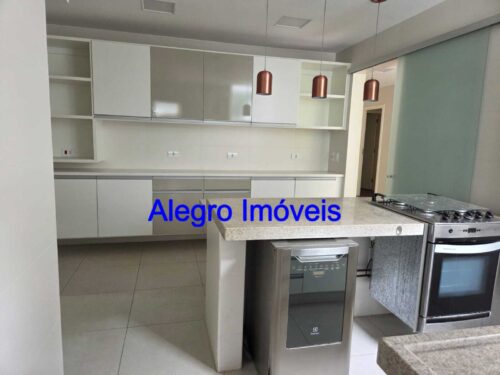 Apartamento de 182 m² com 3 quartos para aluguel em Pacaembu