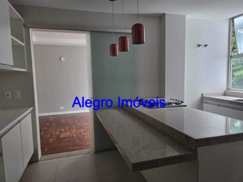 Apartamento de 182 m² com 3 quartos para aluguel em Pacaembu